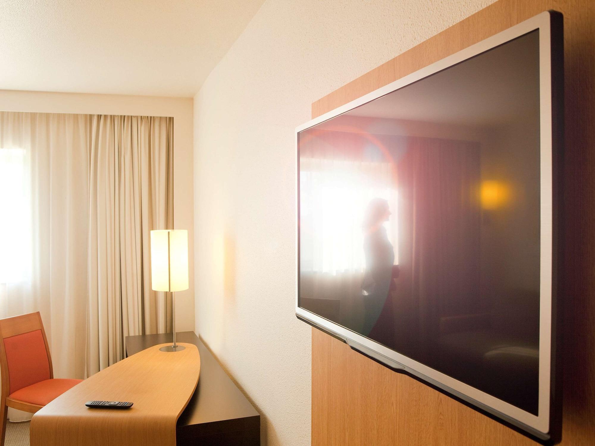 Novotel Metz Centre Esterno foto